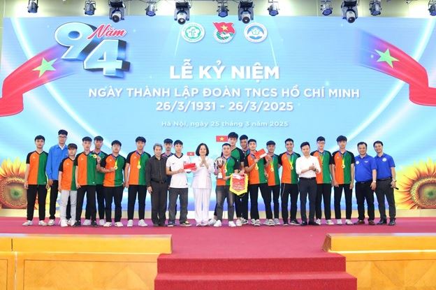 LỄ KỶ NIỆM 94 NĂM NGÀY THÀNH LẬP ĐOÀN TNCS HỒ CHÍ MINH TRƯỜNG CAO ĐẲNG Y TẾ BẠCH MAI